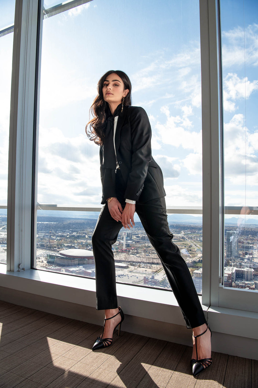 Julia, Black Blazer