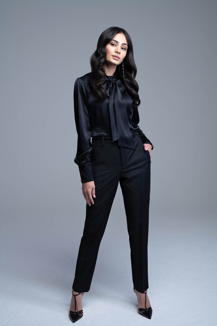 Julia, Black Ankle Pant