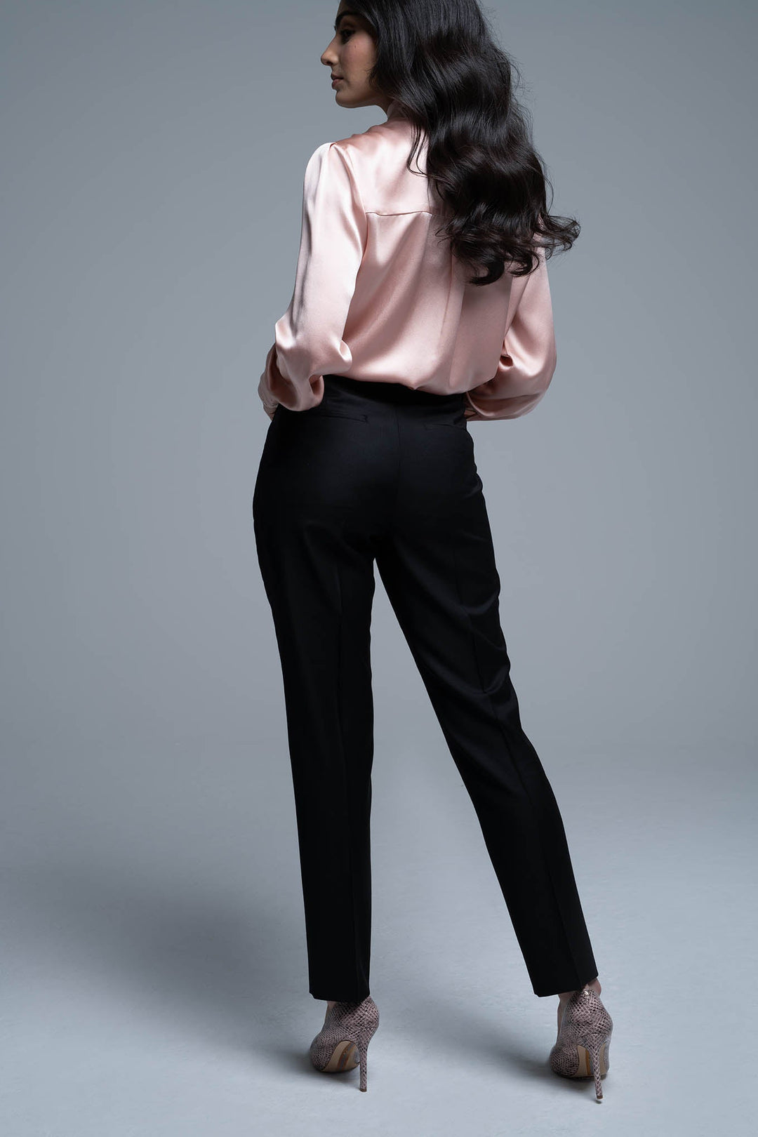 Julia, Black Ankle Pant