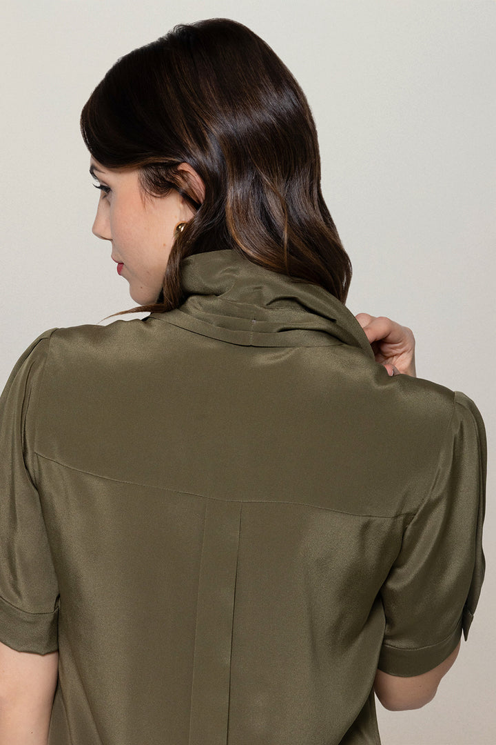 The Editor Blouse - Short Sleeve